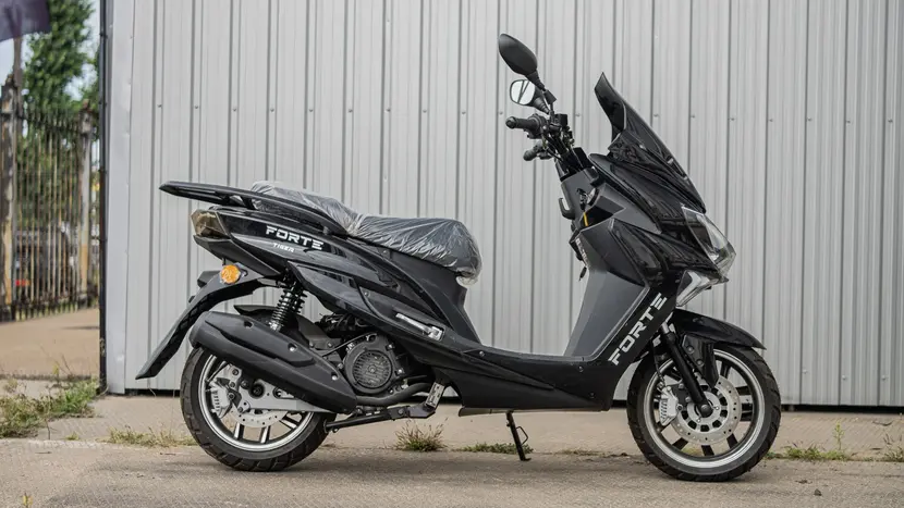 Моторолер FORTE TIGER 150 cc (чорний) фото 2 купити в Україні