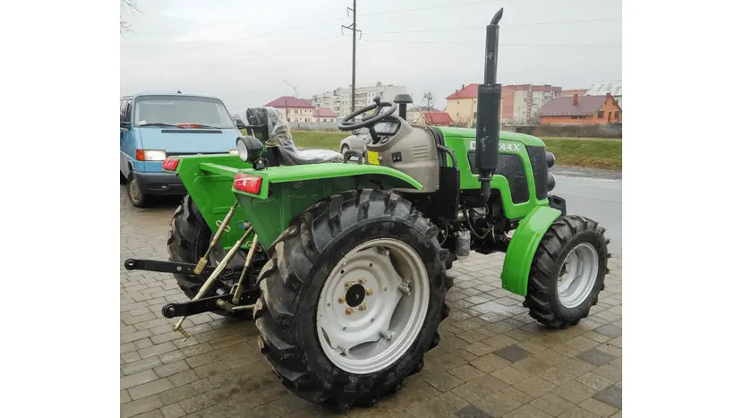 Мiнiтрактор DW 244X фото 2 купити в Україні
