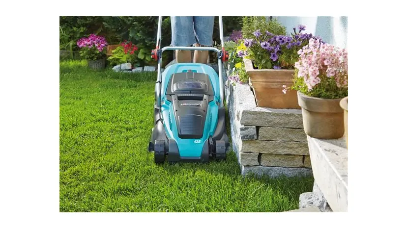 Газонокосарка Gardena PowerMax 42E фото 7 купити в Україні