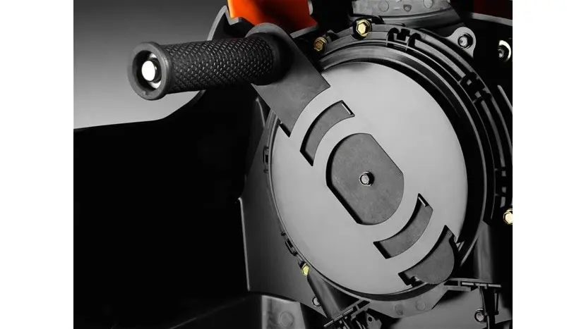 Снігоприбиральник Husqvarna ST 151 фото 10 купити в Україні