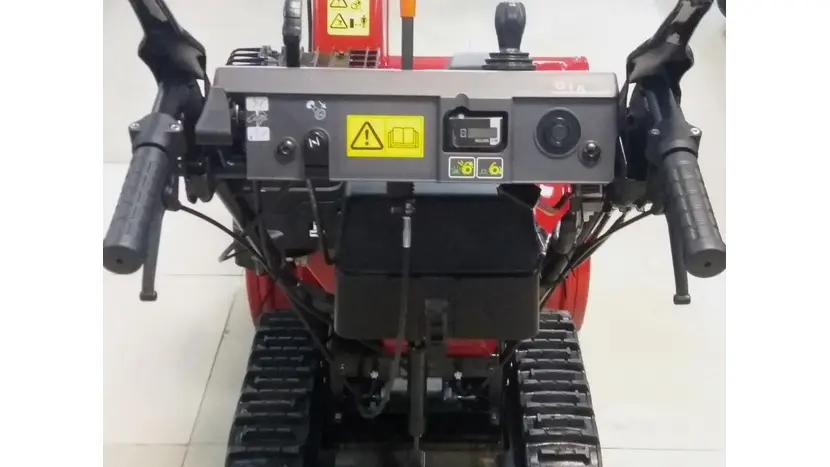 Снігоприбирач Honda HSS 1380 A ETD фото 2 купити в Україні