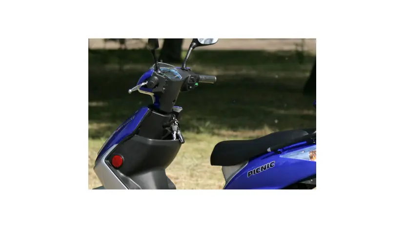 Електроскутер Skybike Picnic-2018 (синій) фото 11 купити в Україні