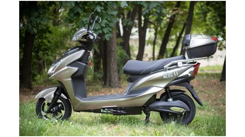 Електроскутер Maxxter Neos II (Black-Gray) фото 2 купити в Україні