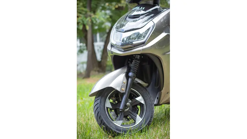 Електроскутер Maxxter Neos II (Black-Gray) фото 4 купити в Україні